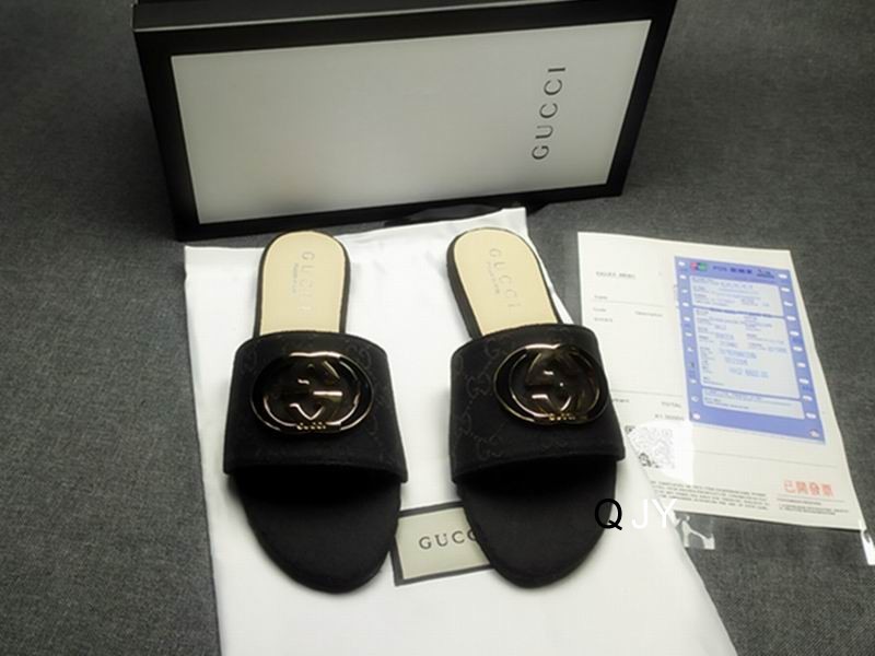 Gucci Women's Slippers 184